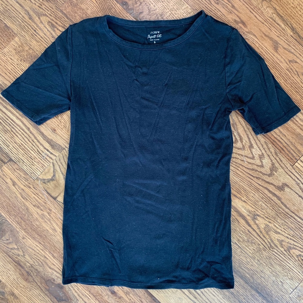 J. Crew Perfect Fit Navy Blue Tee Size Small